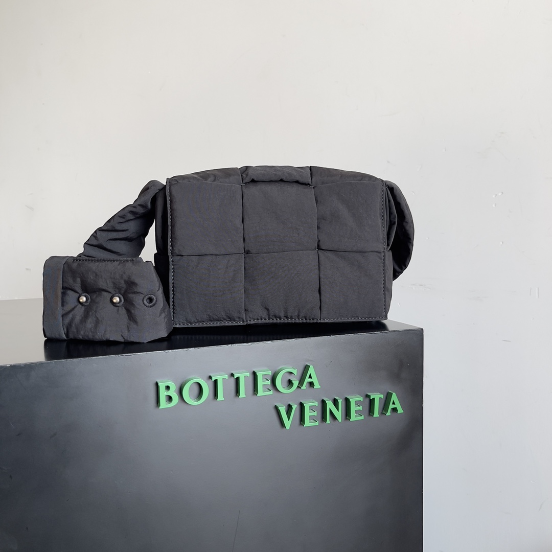 Bottega Veneta Satchel Bags